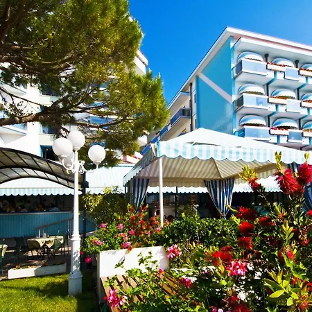 Monaco & Quisisana מלון 4*
