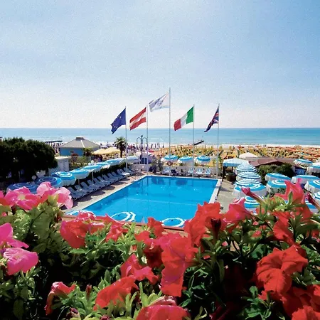 מלון Monaco & Quisisana 4*