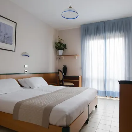 Monaco & Quisisana מלון 4*